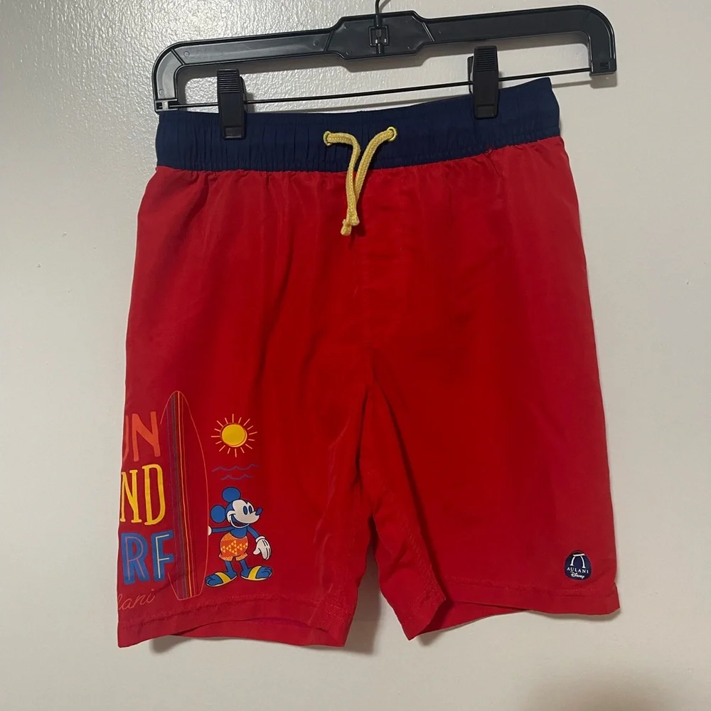 Disney swim short Mickey Mouse size M